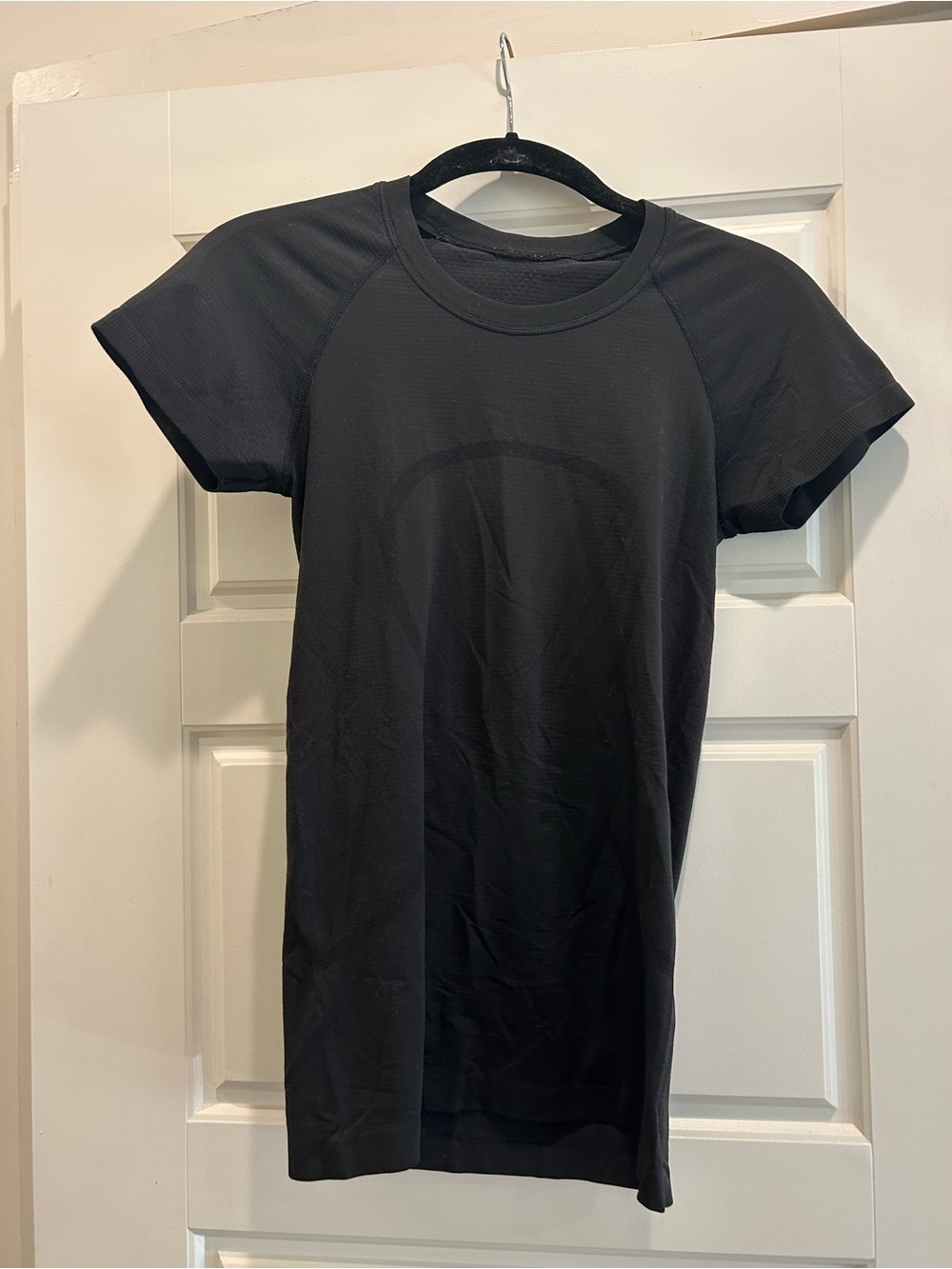 Lululemon Swiftly Tech workout top